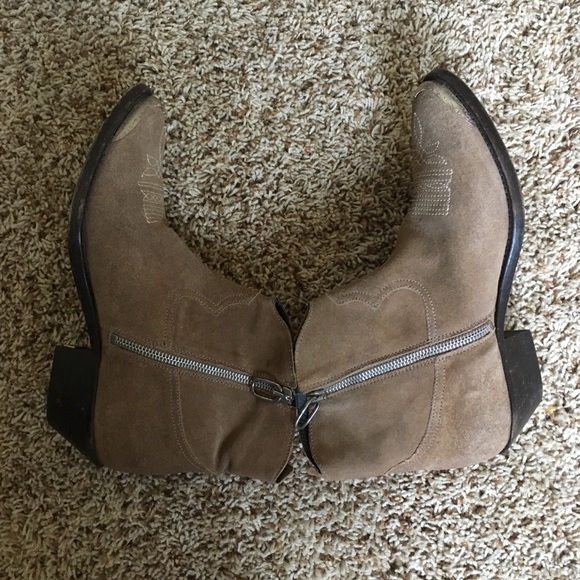 Golden Goose Young Suede Boot - Picture 6 of 7